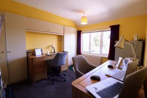 Bedroom- click for photo gallery